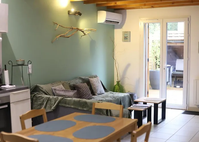 Maison Cleophee شقة *